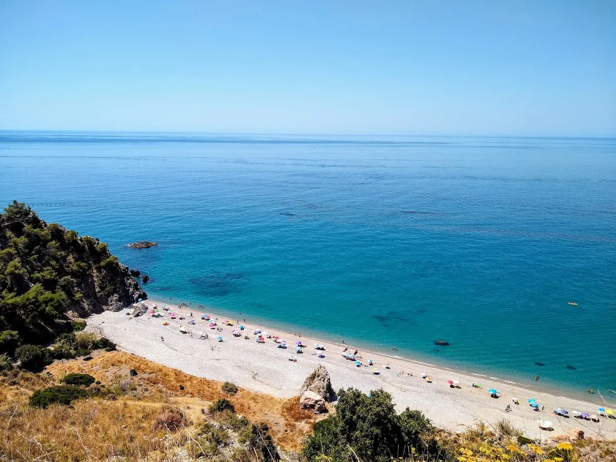Cala del Pino, Nerja