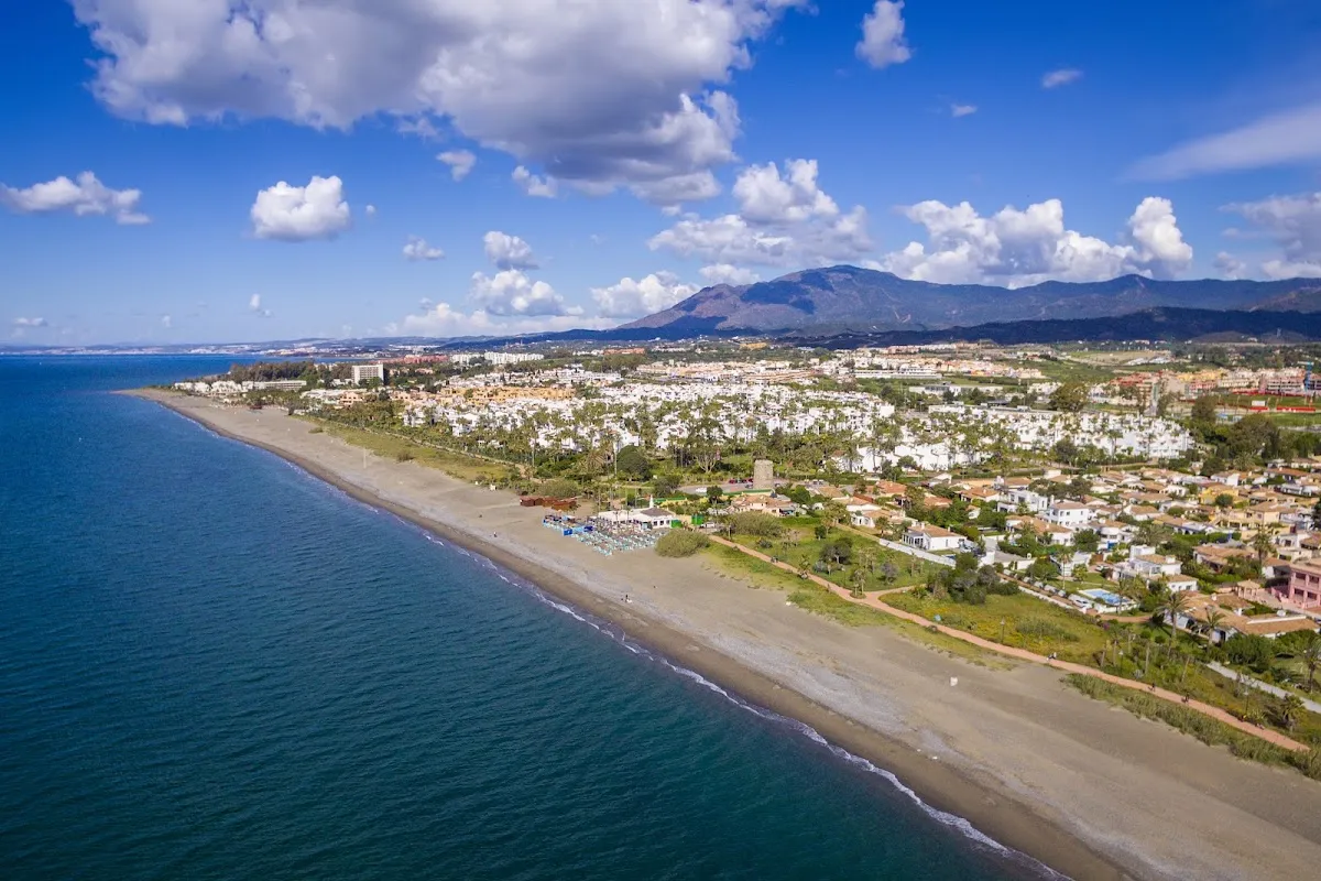 Playa del Saladillo, Estepona