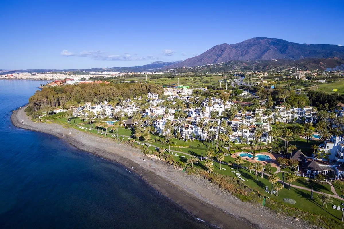 Playa Punta de la Plata, Estepona