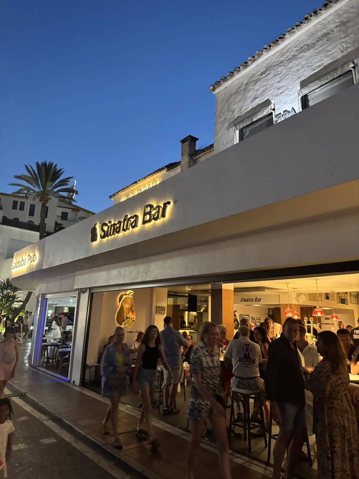 Sinatra Bar